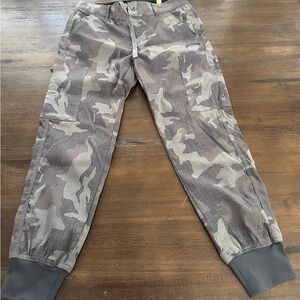 Prana Women’sCamouflage Jogger Pants